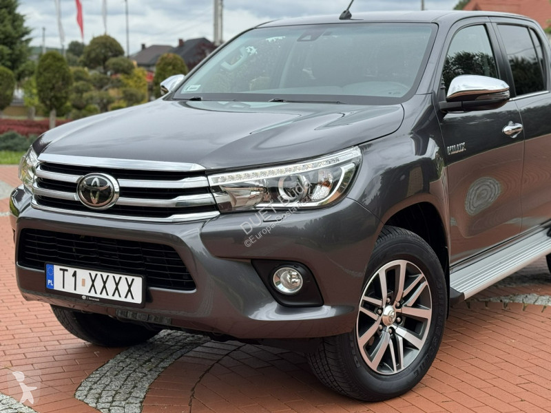 Autoutilitară Toyota Hilux