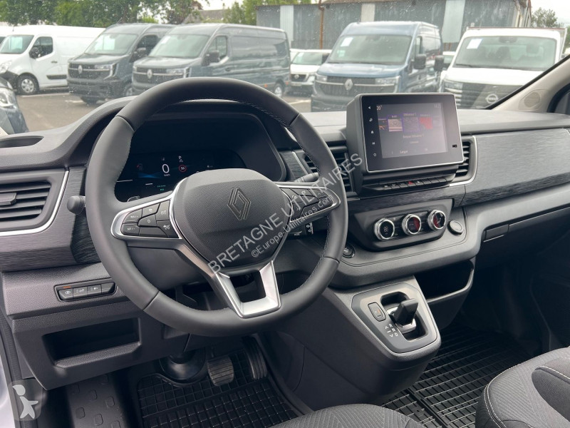 Veicolo commerciale Renault TRAFIC  HIGHLAND 3T...