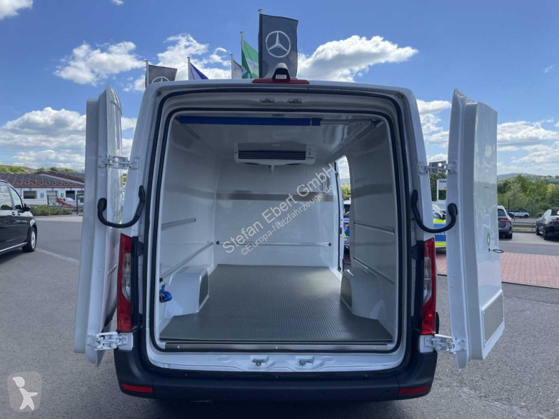 Véhicule utilitaire Mercedes 315 CDI...