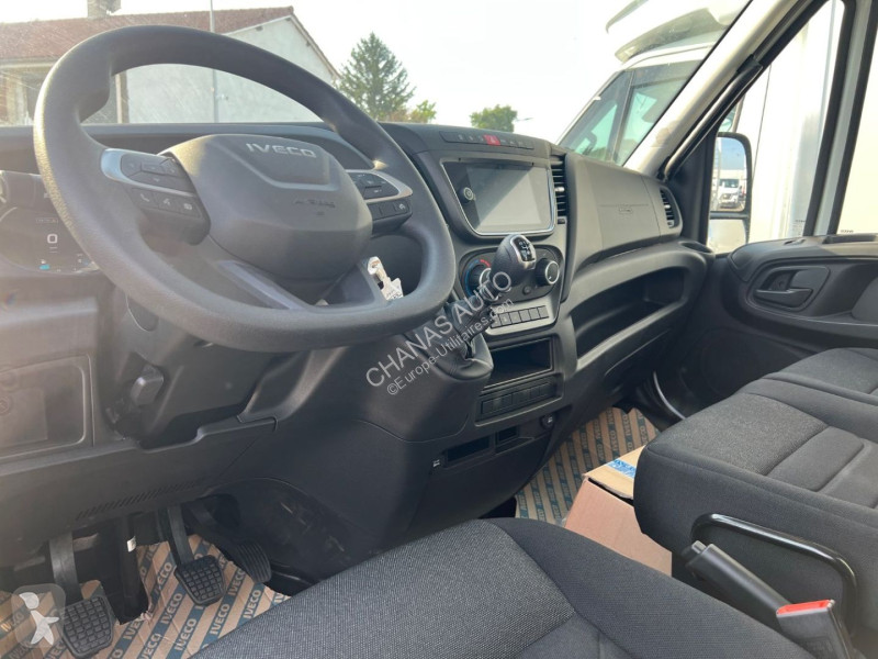 Furgoneta Iveco 35C16 160CV 3L BOB AMPLINER...
