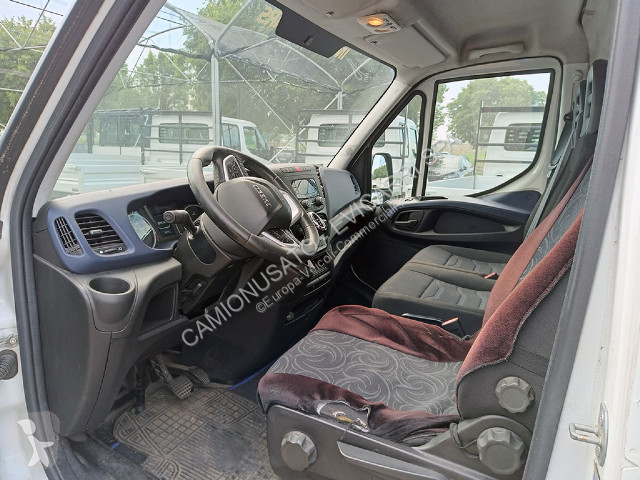 Veicolo commerciale Iveco Daily 35S14A8 V