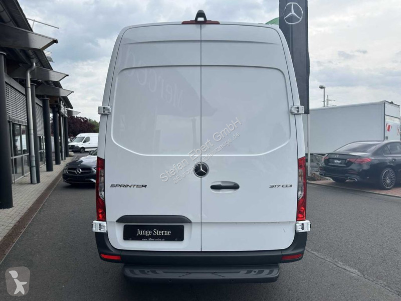 Autoutilitară Mercedes 317 CDI 3665 9G Klima...