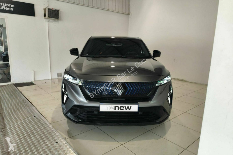 Autoutilitară Renault Rafale E-Tech full hybrid...