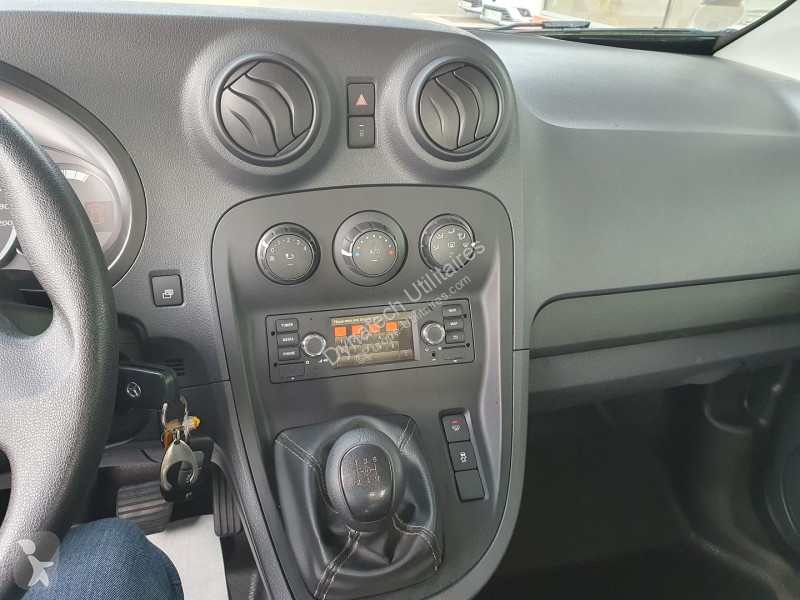 Véhicule utilitaire Mercedes CITAN 109 CDI...