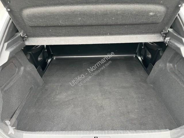 Véhicule utilitaire Peugeot