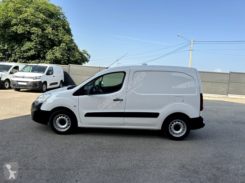 Peugeot Standard 1.6 Bluehdi 100 Premium van