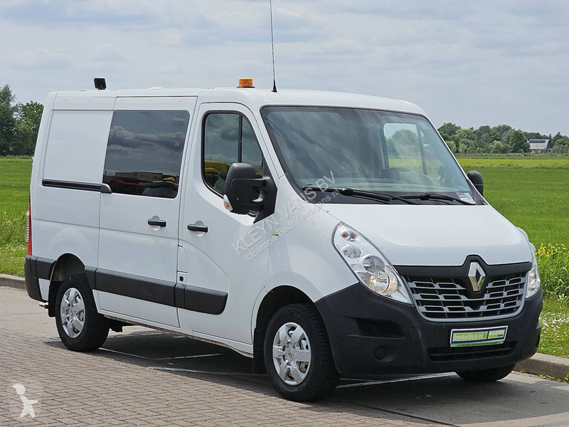 Véhicule utilitaire Renault 2.3 L1H1...