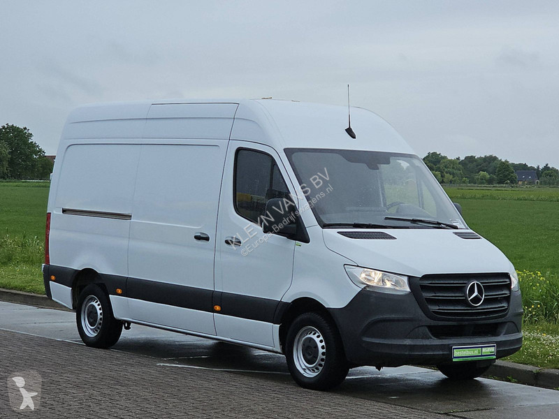 Bedrijfswagen Mercedes 314 L2H2 Mbux Automaat!