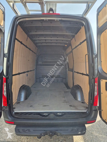 Užitkové vozidlo Mercedes 317 CDI