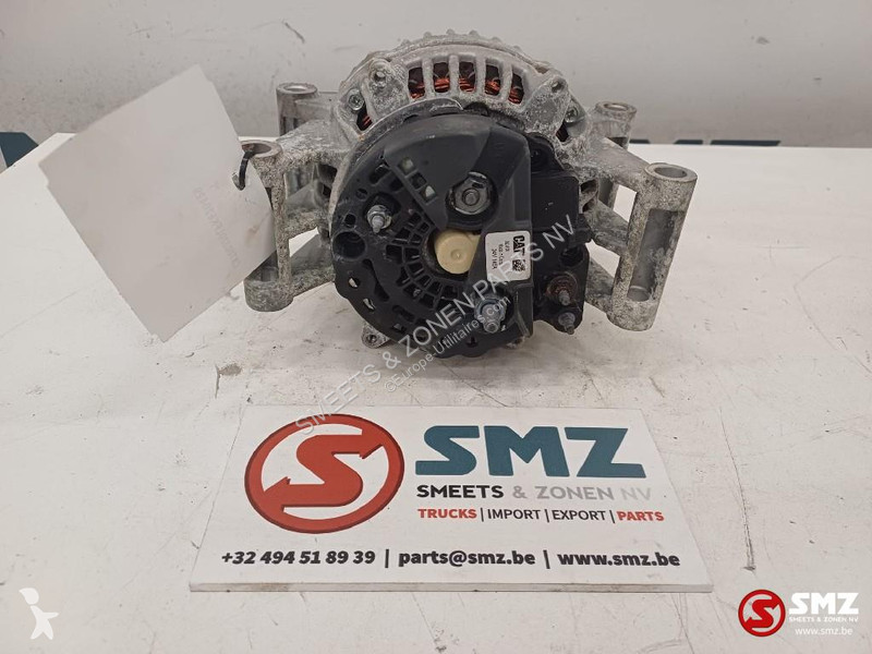 Véhicule utilitaire Caterpillar Alternator...