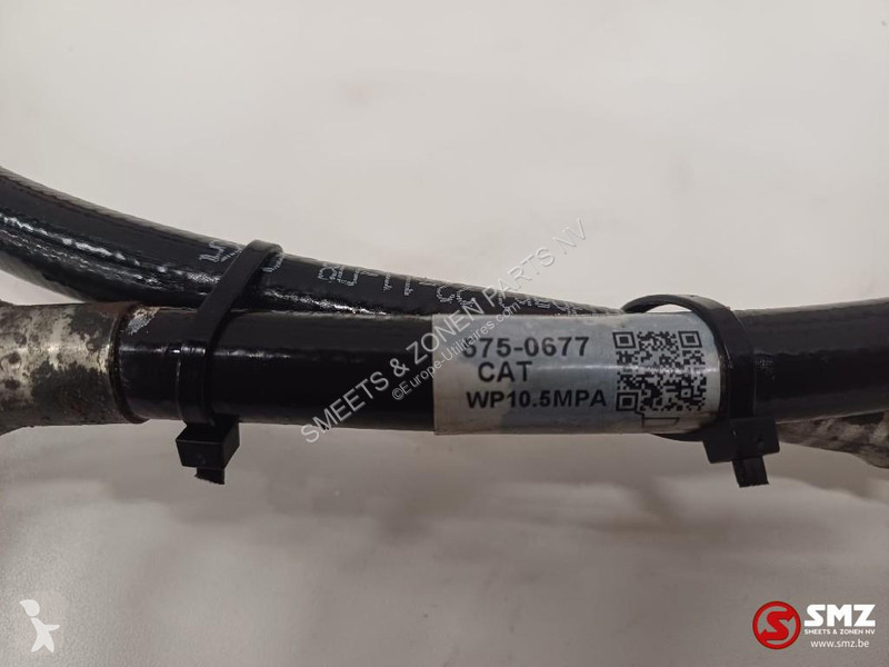 Užitkové vozidlo Caterpillar Hose Caterpillar