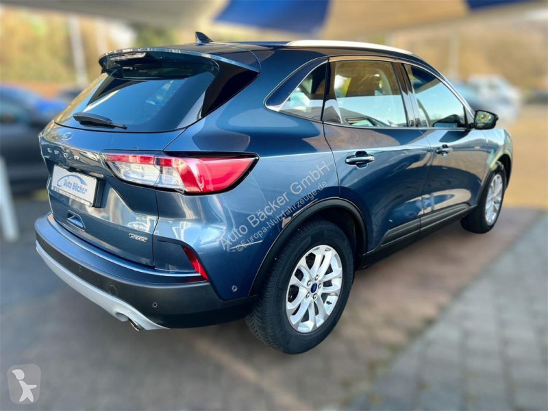 Užitkové vozidlo Ford PHEV Aut. Titanium...