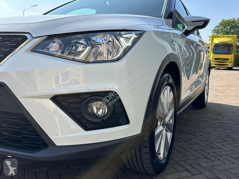 Véhicule utilitaire Seat 1.0 TSI Style Business...