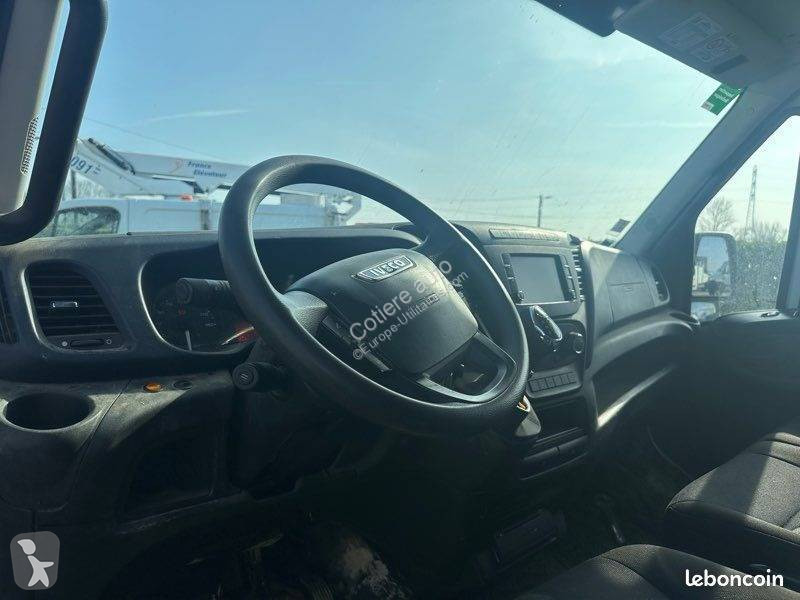 Véhicule utilitaire Iveco