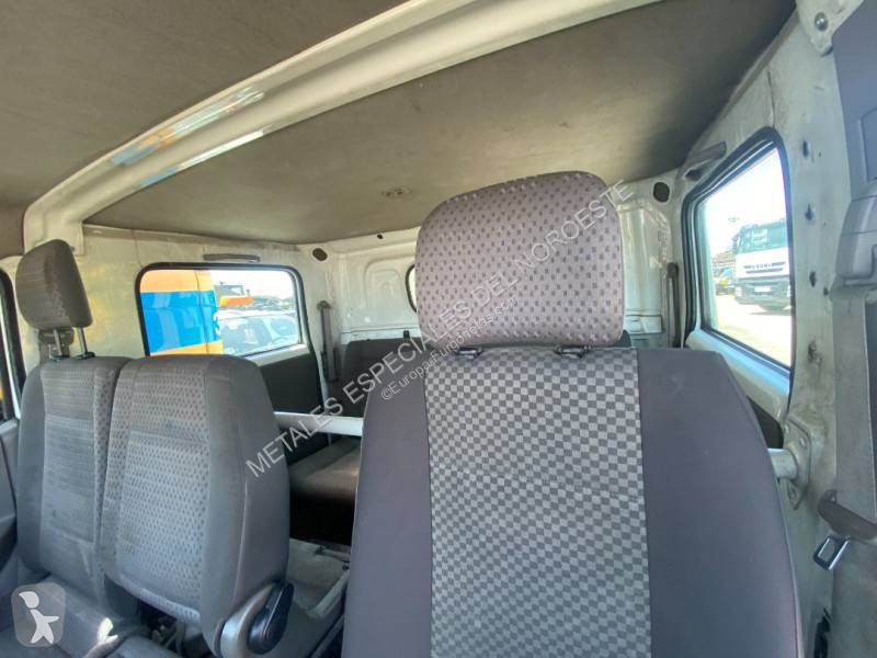 Furgoneta Nissan
