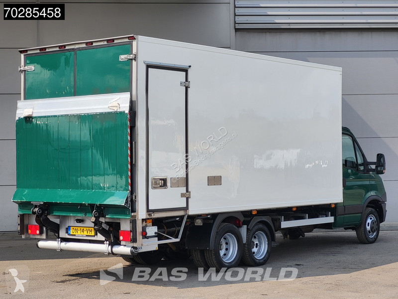 Véhicule utilitaire Iveco 40C15 BE Combi...
