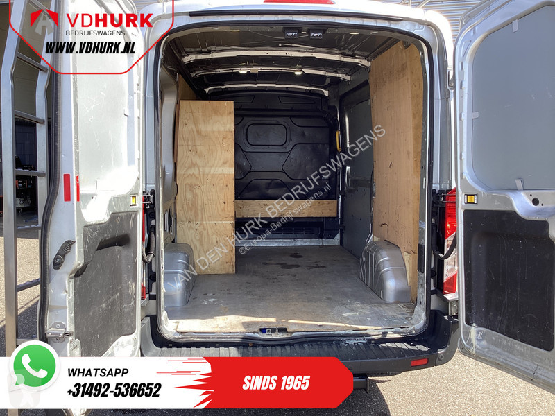 Véhicule utilitaire Ford 330 2.0 TDCI L2H2...
