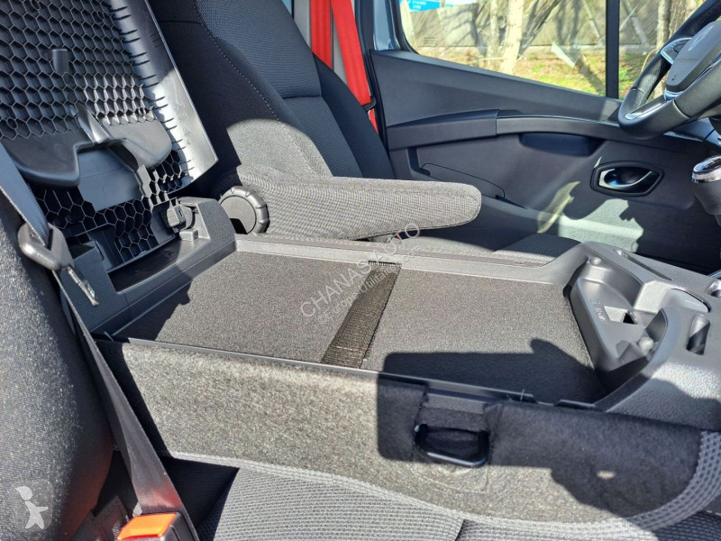 Veicolo commerciale Renault L2H1 3T BLUE DCI...