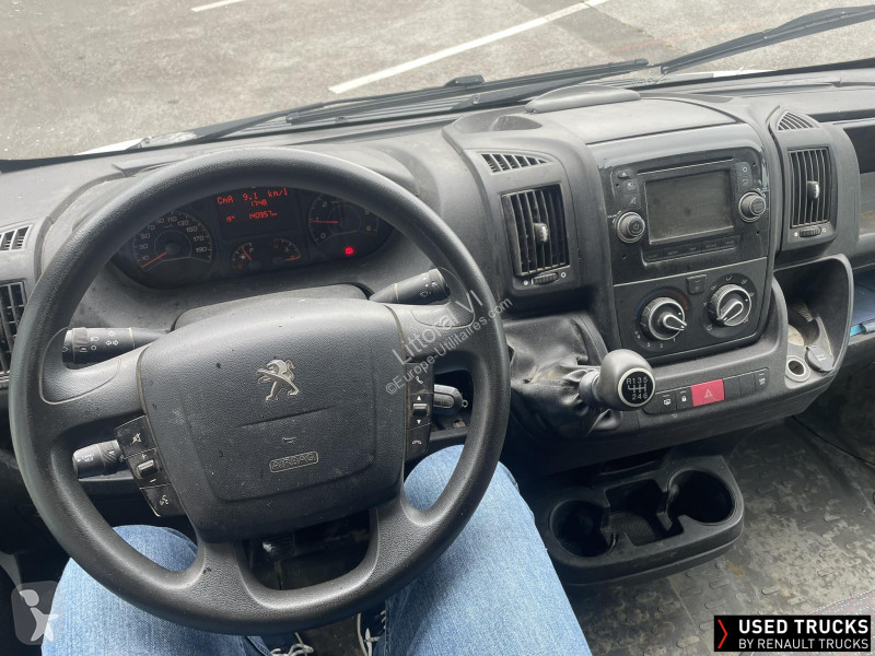Furgoneta Peugeot