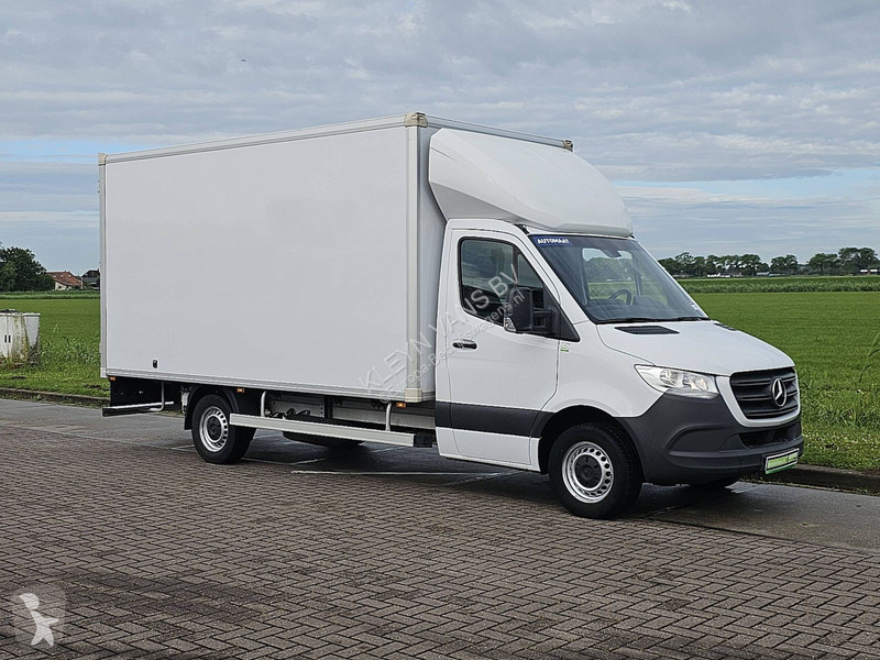 Autoutilitară Mercedes 315 ac automaat EURO6