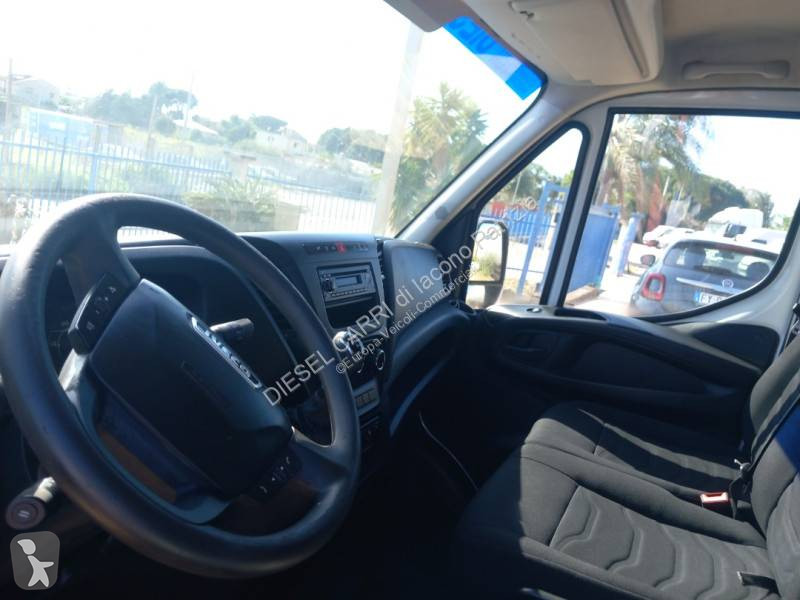 Furgoneta Iveco