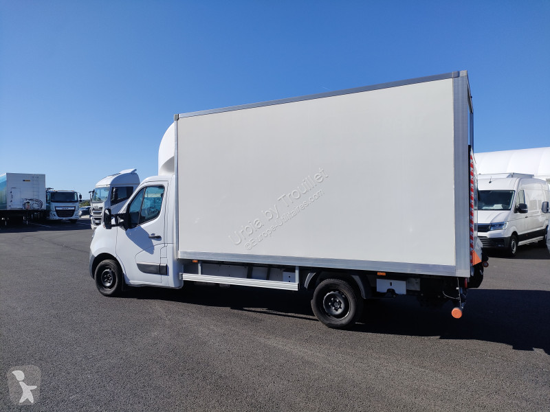 Véhicule utilitaire Nissan INTERSTAR CHASSIS...