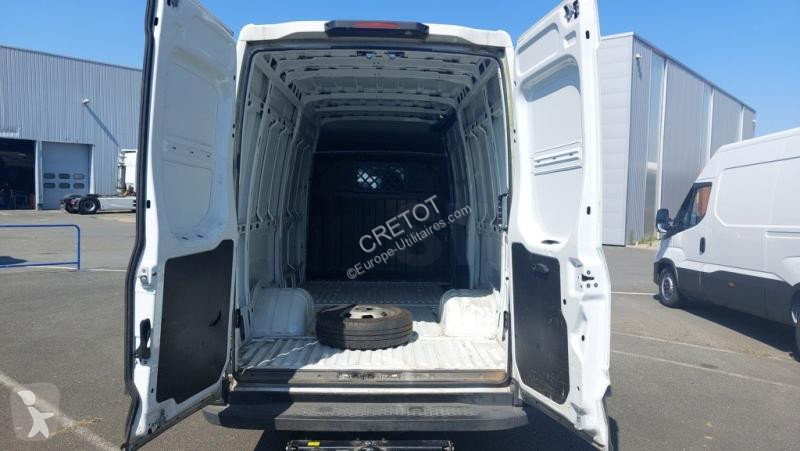 Veículo utilitário Iveco 35C21V
