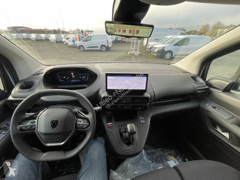 Véhicule utilitaire Peugeot