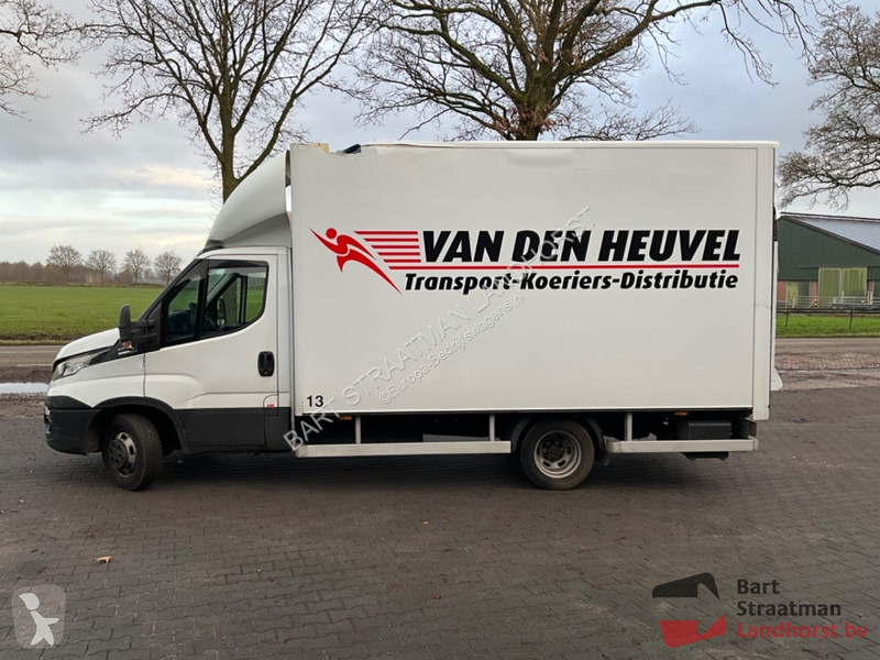 Bedrijfswagen Iveco Euro 6 box truck with...