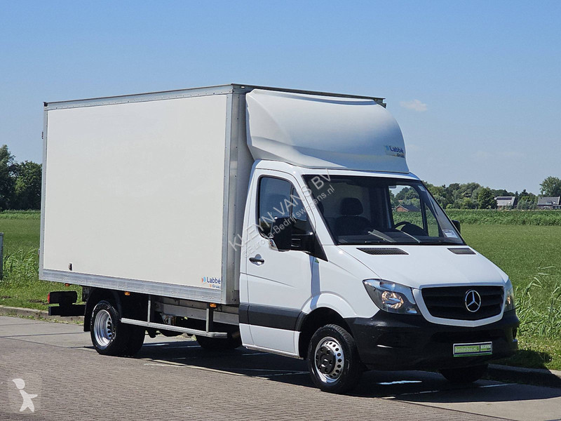 Autoutilitară Mercedes 514 Bakwagen Deuren!
