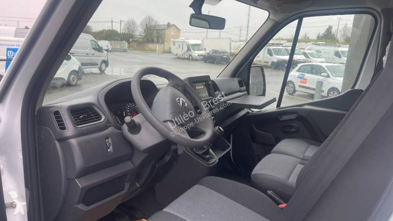 Furgoneta Nissan
