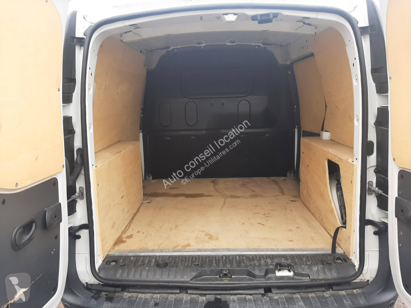 Véhicule utilitaire Renault L1 DCI 90 EXTRA...