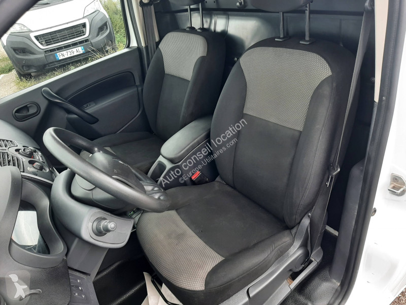 Véhicule utilitaire Renault L1 DCI 90 GRAND...