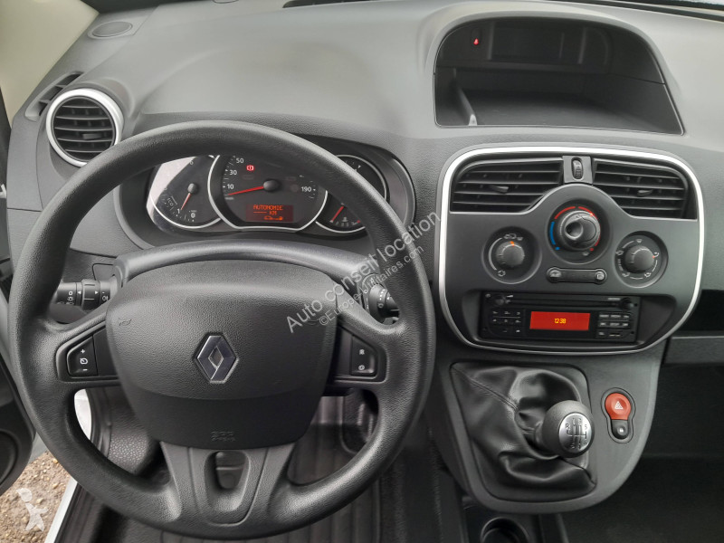 Véhicule utilitaire Renault L1 DCI 80 GENERIQUE