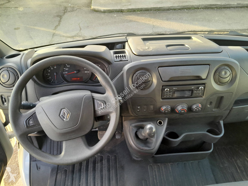 Véhicule utilitaire Renault L2 H2 2.3 DCI 110...
