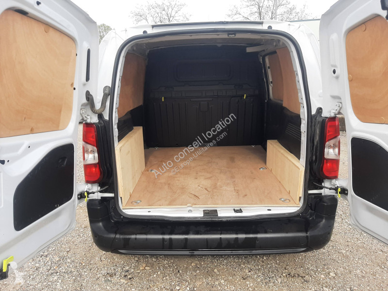 Furgoneta Peugeot L1 HDI 100 PACK CLIM
