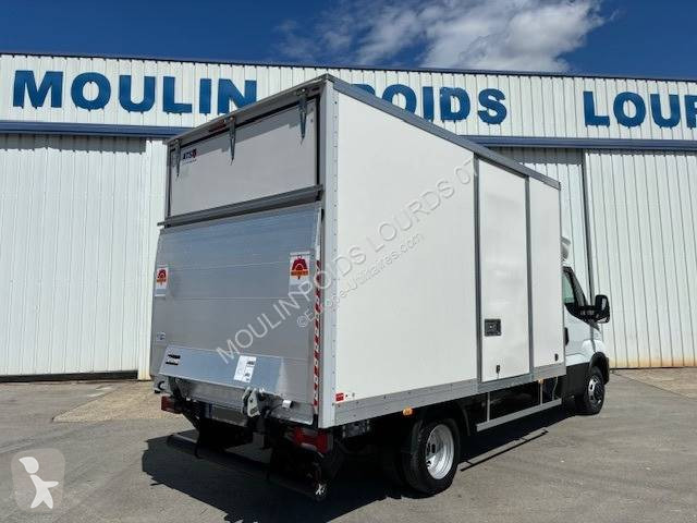 Furgoneta Iveco