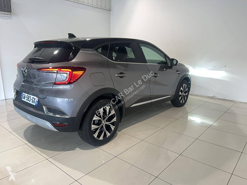 Veículo utilitário Renault Captur TCe 90