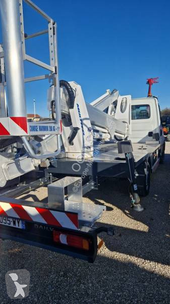 Véhicule utilitaire Iveco MXE200