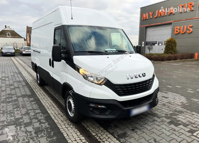Autoutilitară Iveco 35S14 Furgon L3H2 New Model