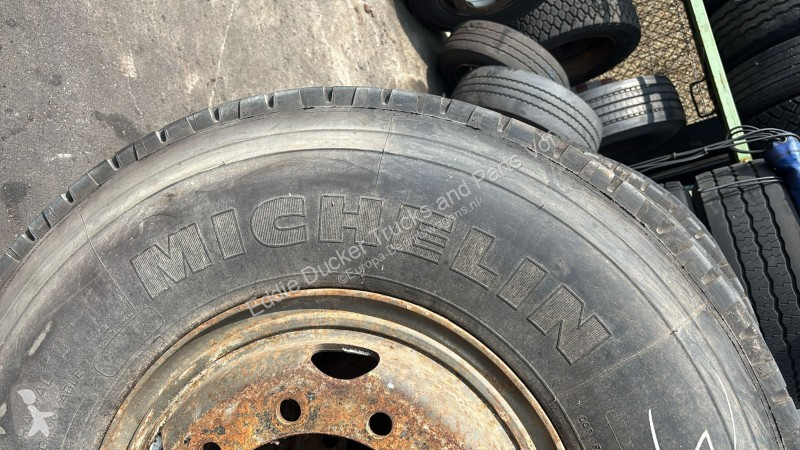 Autoutilitară Michelin XZY-2 12.00R20
