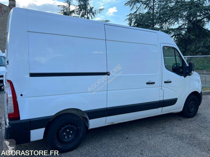 Veicolo commerciale Nissan