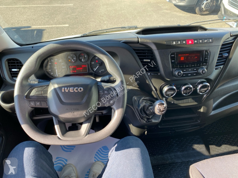 Furgoneta Iveco 35C16H3.0 Empattement 4100