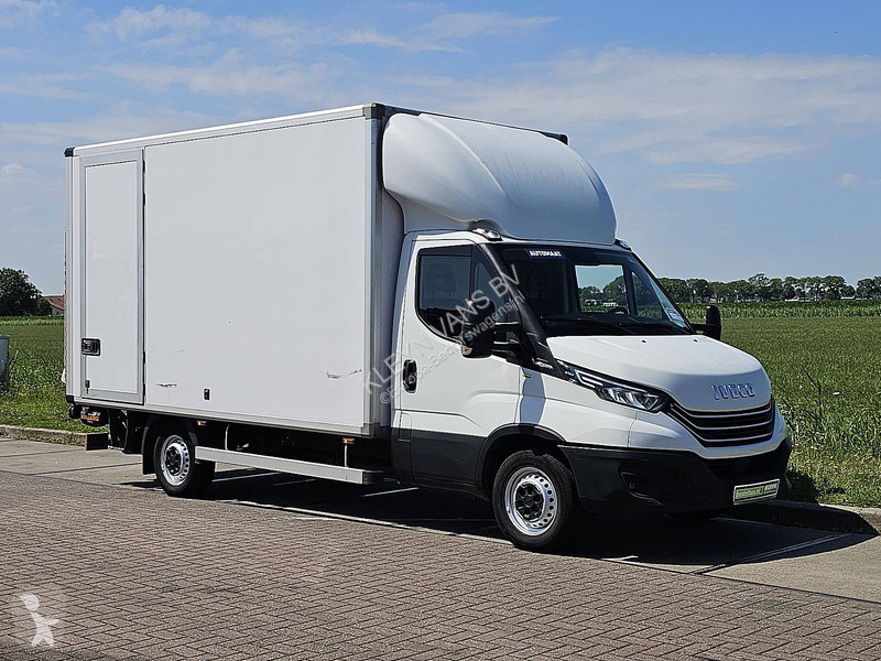 Véhicule utilitaire Iveco 35S14       ac...