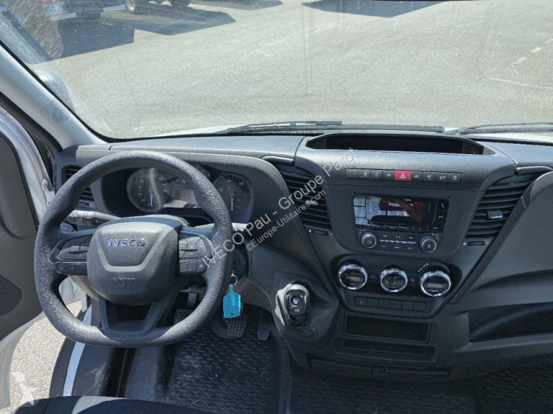 Veicolo commerciale Iveco 35C16H3.0 Empattement...