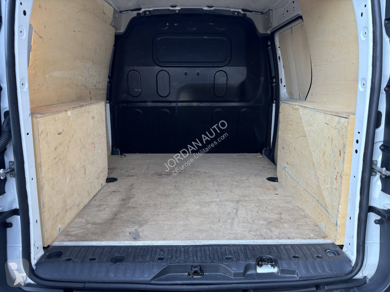 Veículo utilitário Renault 1.5 BluedCi 80ch...