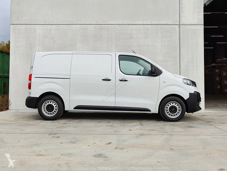 Véhicule utilitaire Peugeot L2H1 | Leasing from...