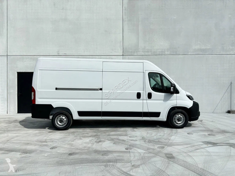 Furgoneta Citroën L3H2 | Leasing from €840/month
