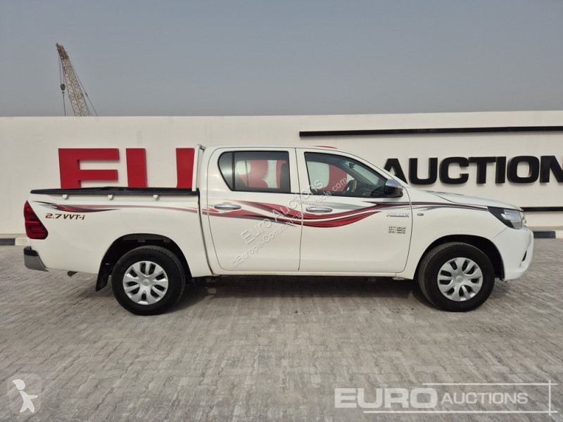 Véhicule utilitaire Toyota Hilux