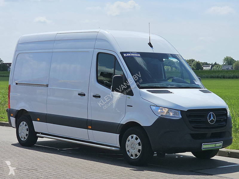 Autoutilitară Mercedes L2H2 35 KWH